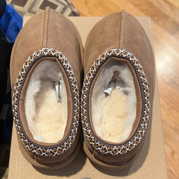 UGGTan Suede Slip-On Loafers - Picture 4 of 4